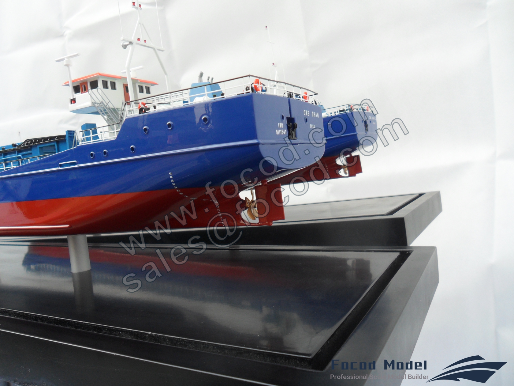customized model of 81.6m general cargo vessel
